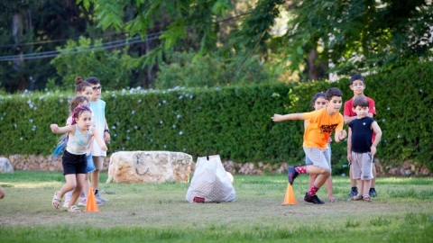 משחקים של פעם פארק השחר (5)(1).jpg