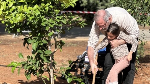 נטיעות ברחוב הגלעד (5).jpeg